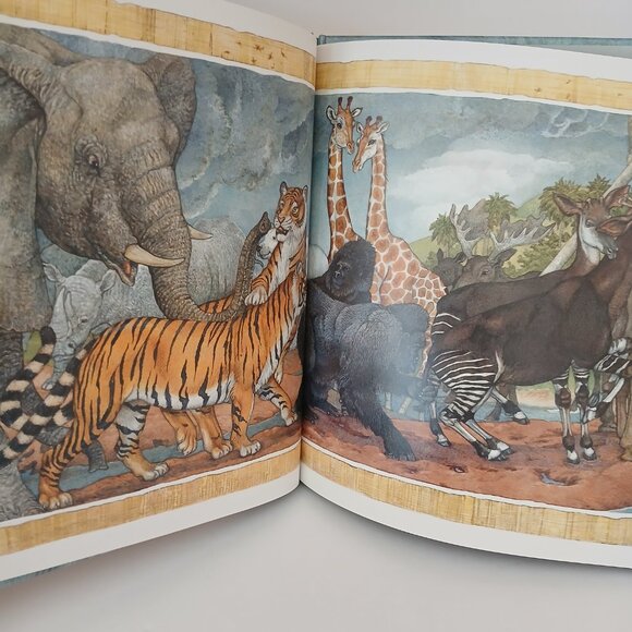 On Noah's Ark by Jan Brett - Picture 8 of 8